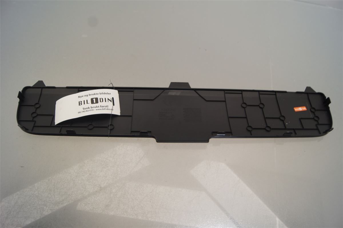 Front Plastdeklser – bilde 2