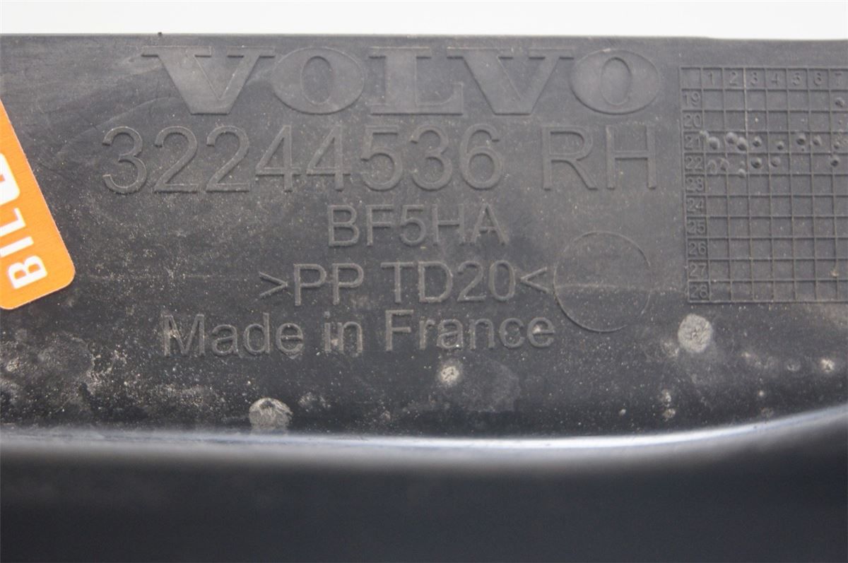 Front Plastdeklser – bilde 3
