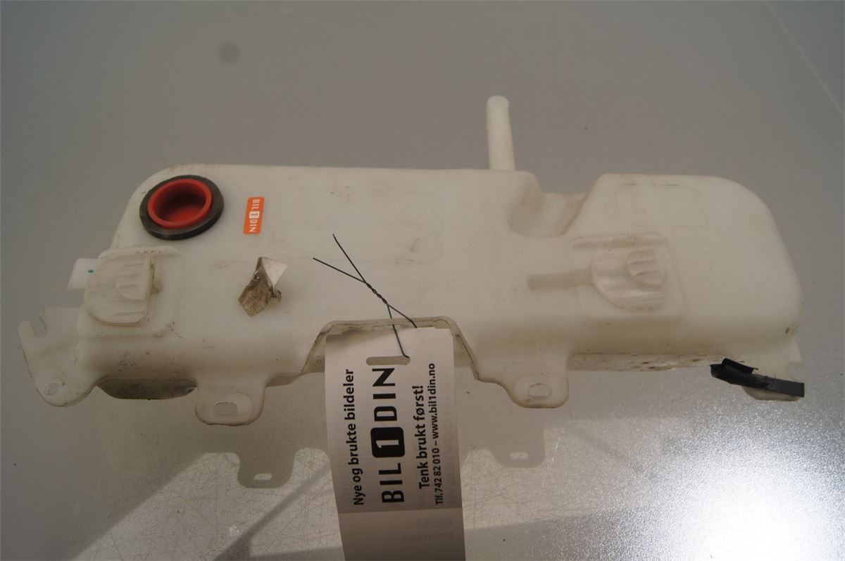 Spylerbeholder Frontrute – bilde 1