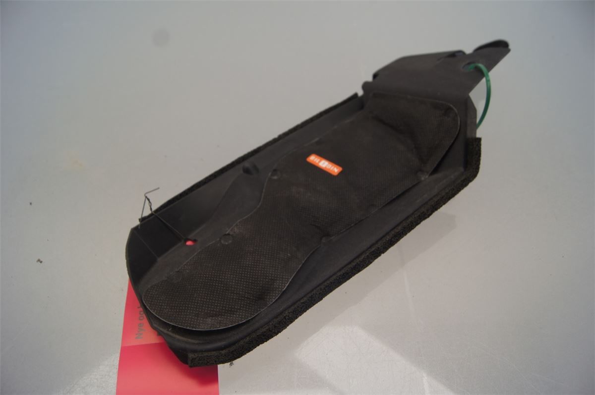 Front Plastdeklser – bilde 1