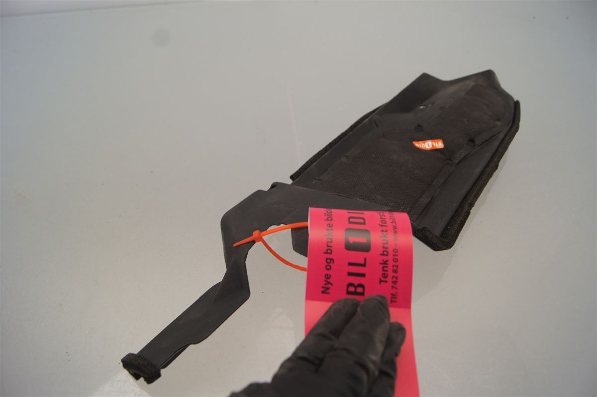 Front Plastdeklser – bilde 2