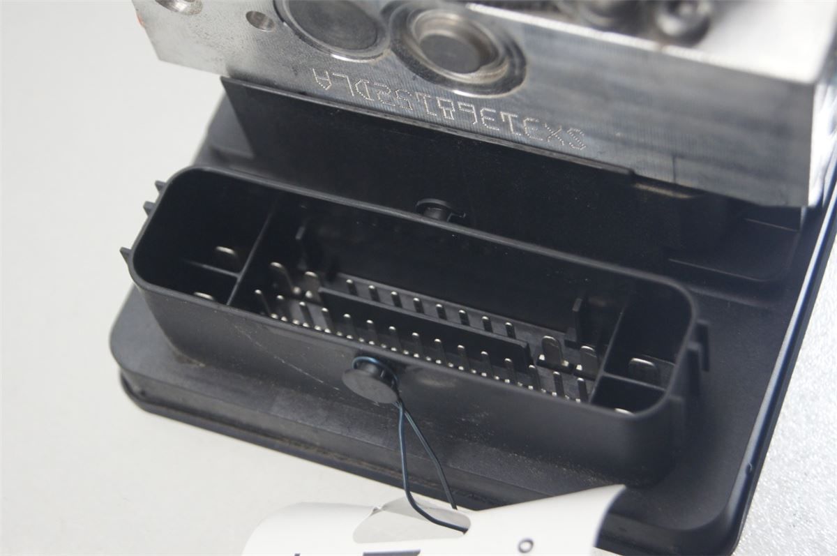 ABS Hydraulikkaggregat – bilde 4