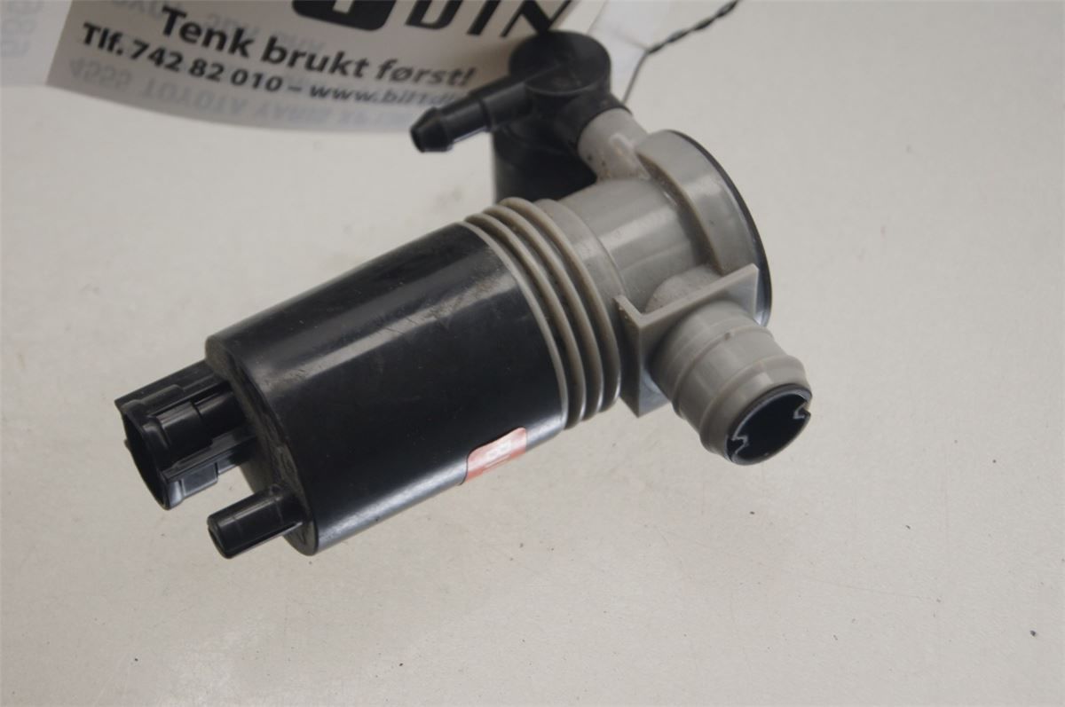 Spylerpumpe Frontrute – bilde 2