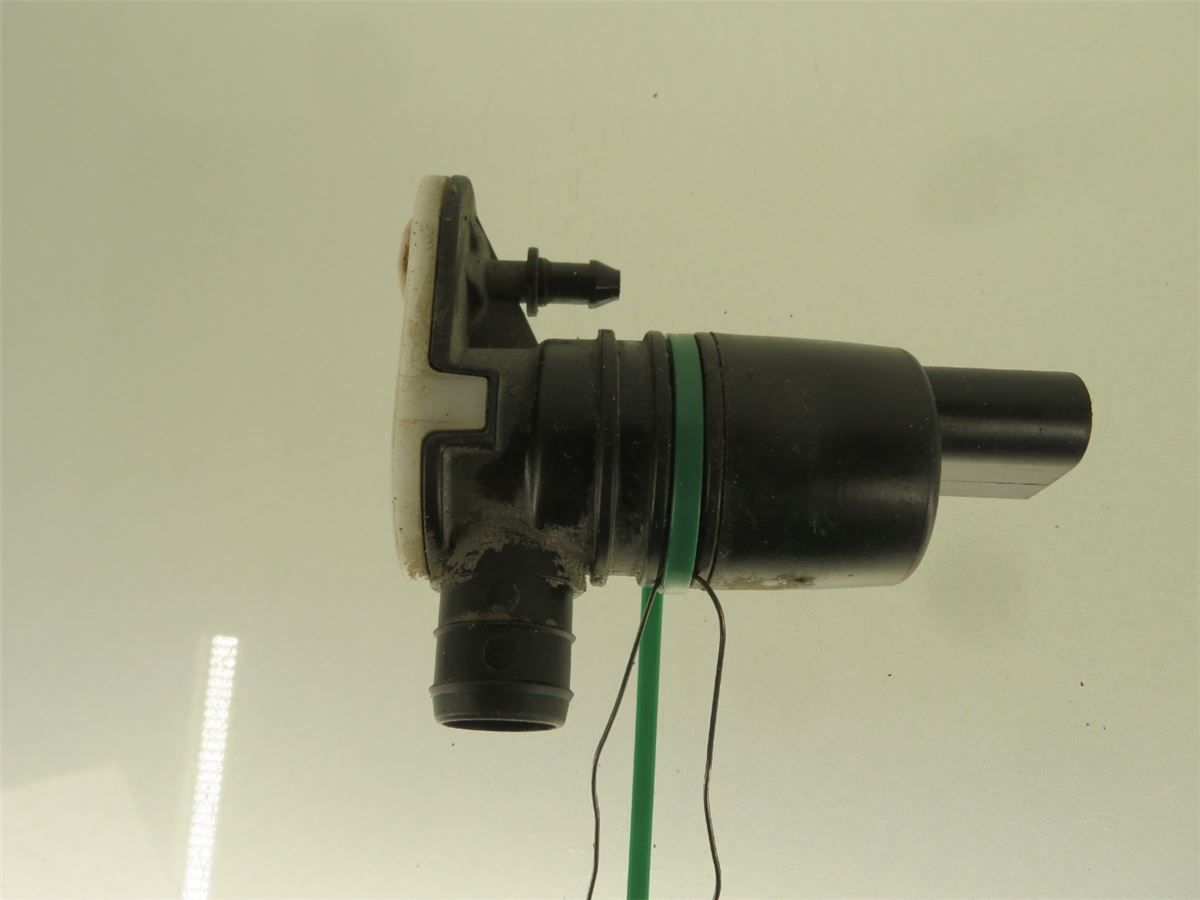 Spylerpumpe Frontrute – bilde 1