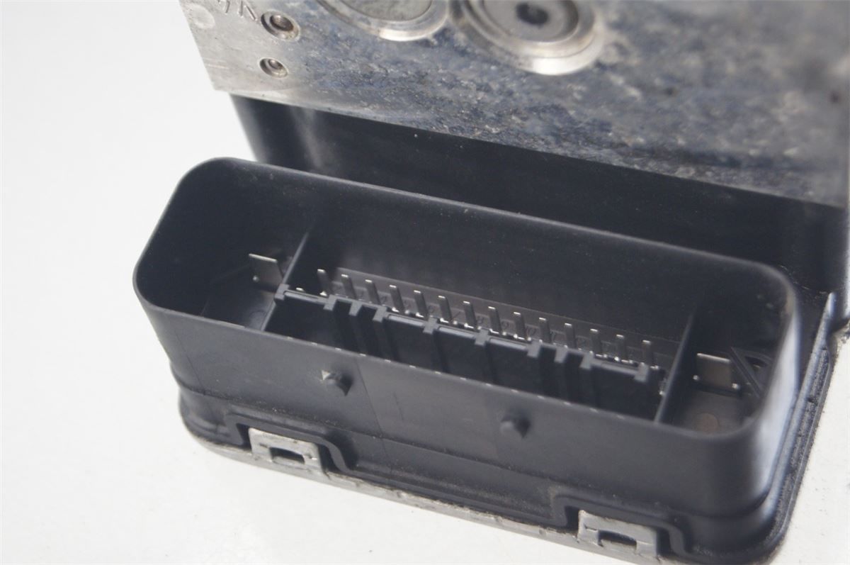 ABS Hydraulikkaggregat – bilde 3