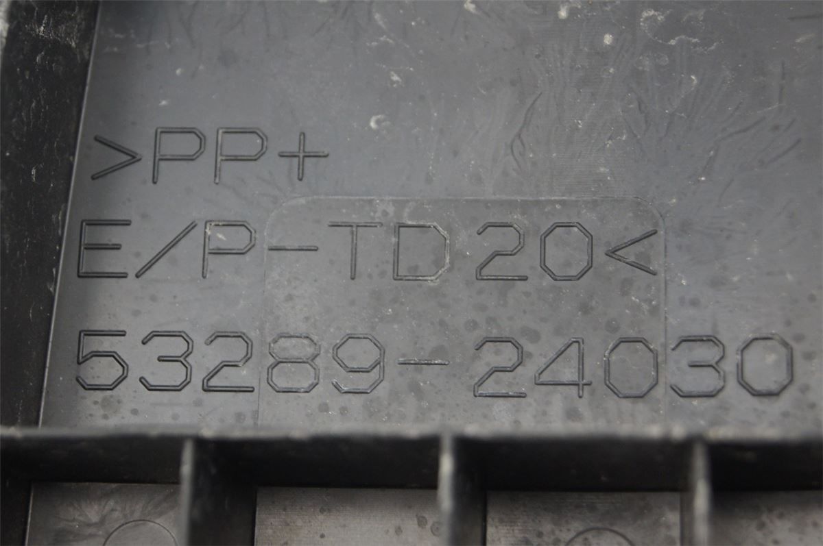 Front Plastdeklser – bilde 3