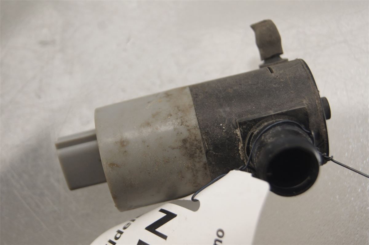 Spylerpumpe Frontrute – bilde 1