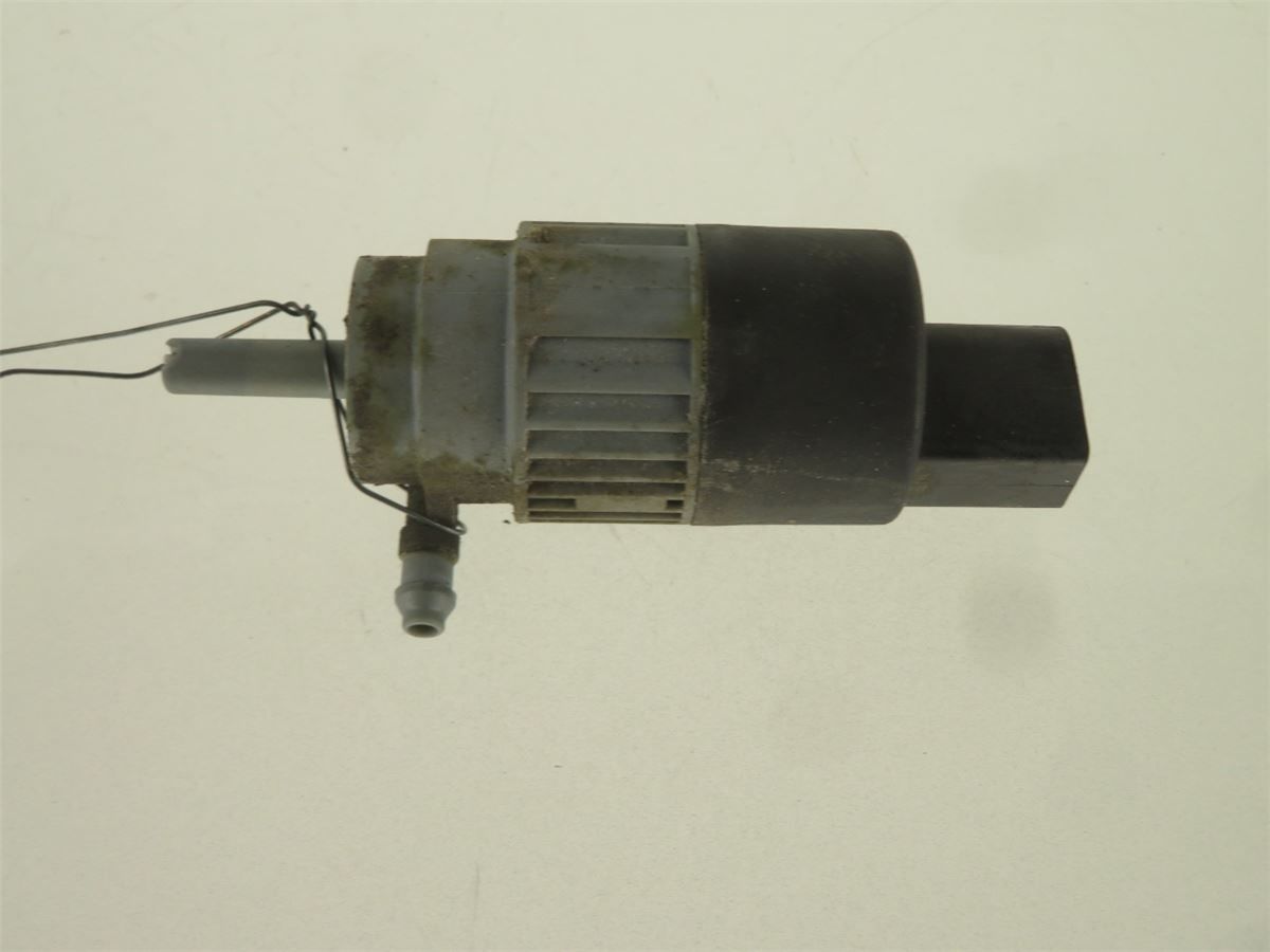 Spylerpumpe Frontrute – bilde 1
