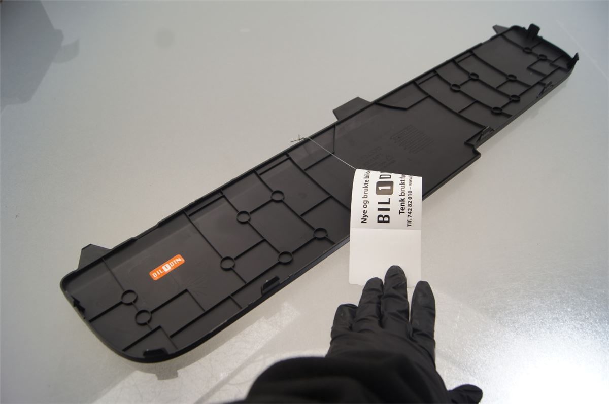 Front Plastdeklser – bilde 2