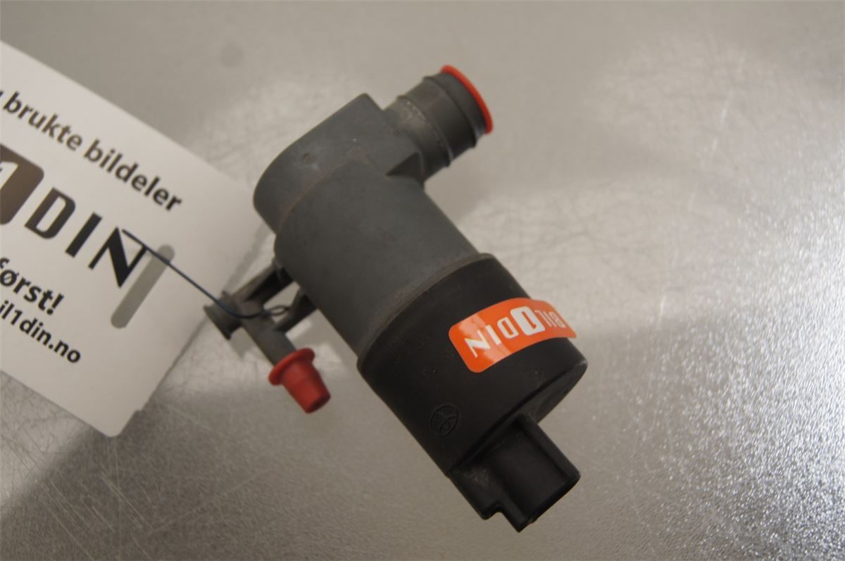 Spylerpumpe Frontrute – bilde 1