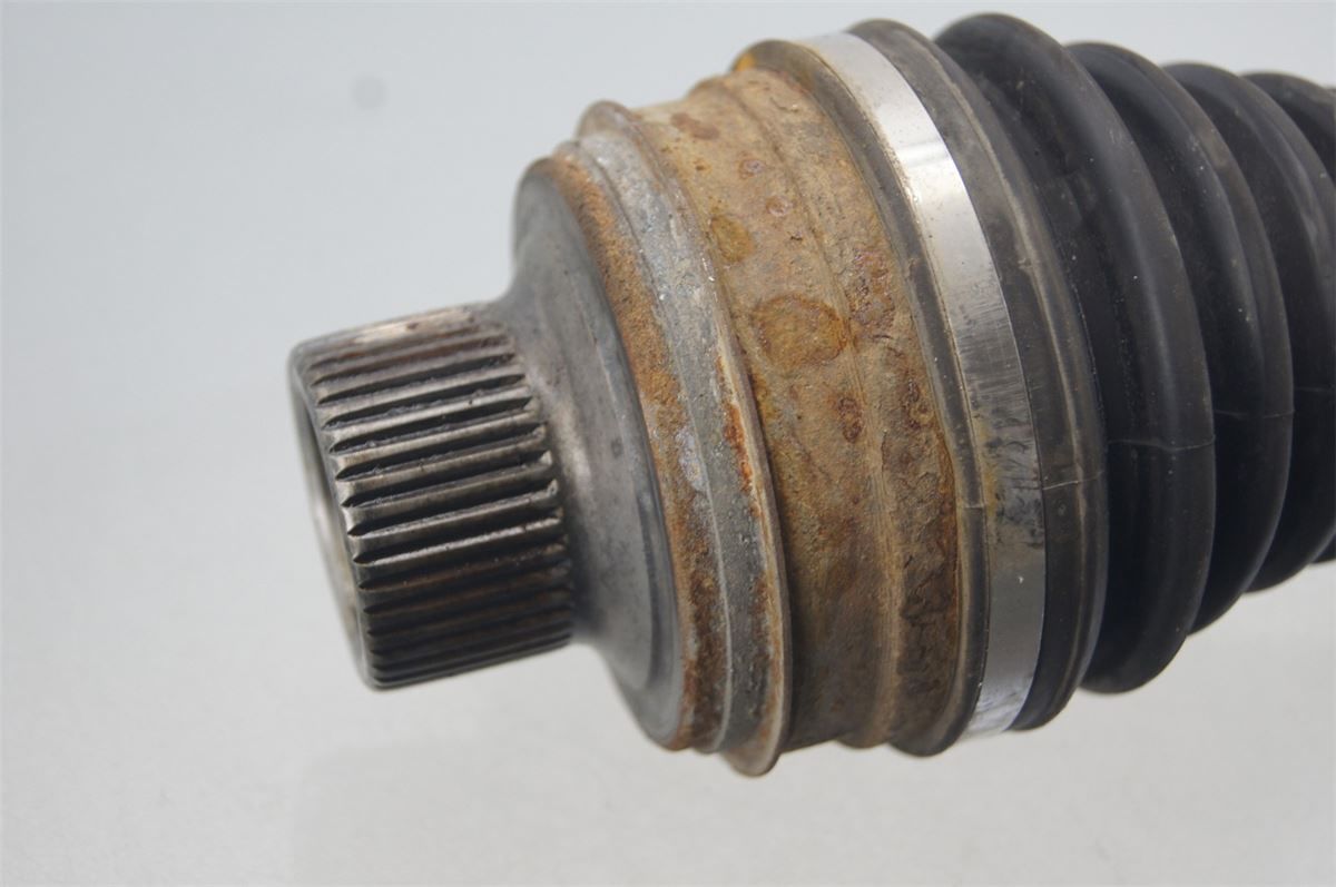 Drivaksel Foran Kompl V = H – bilde 2