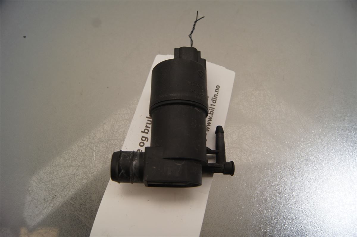 Spylerpumpe Frontrute – bilde 1