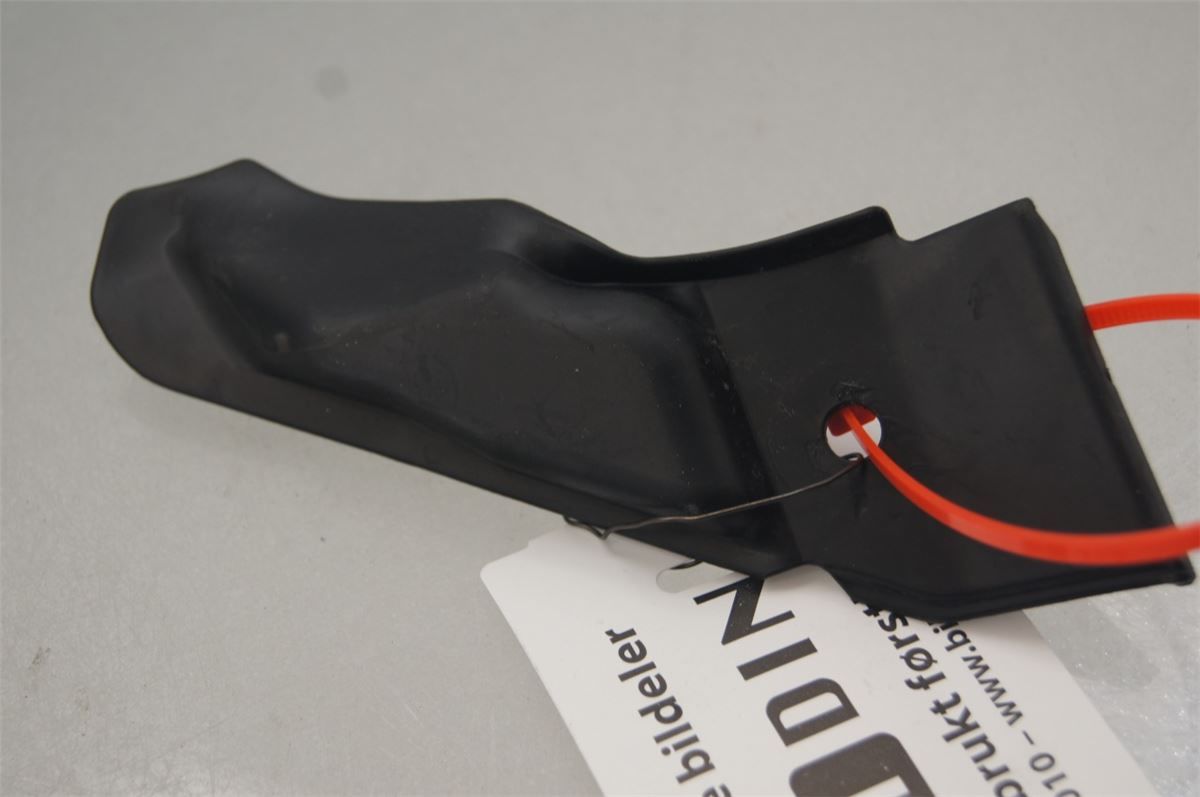 Front Plastdeklser – bilde 1