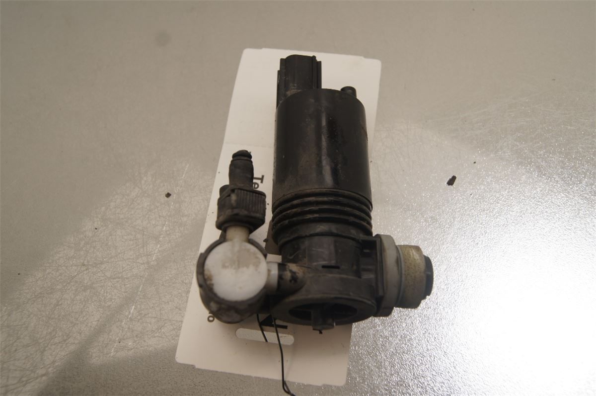 Spylerpumpe Frontrute – bilde 1
