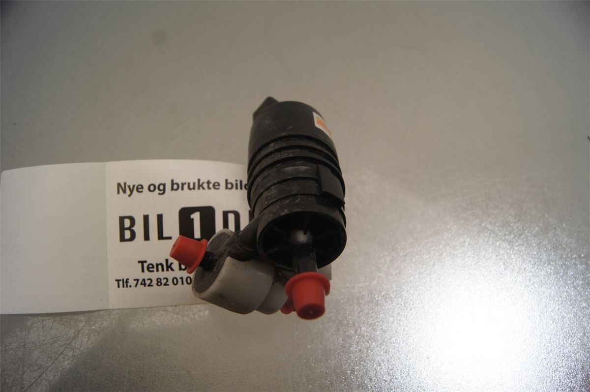 Spylerpumpe Frontrute – bilde 1