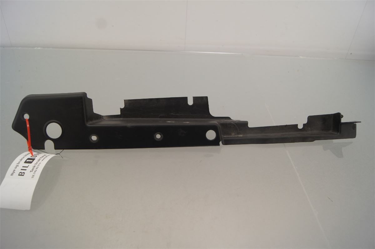 Front Plastdeklser – bilde 1