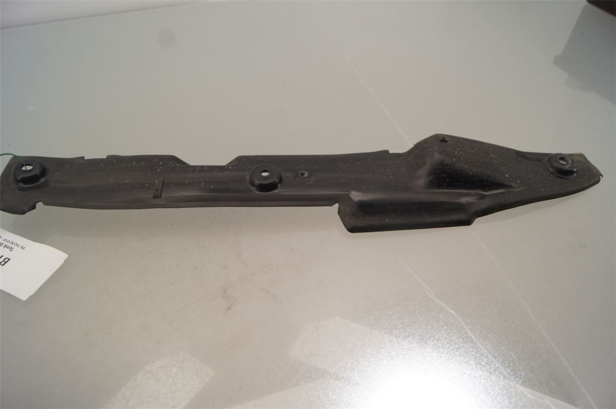 Front Plastdeklser – bilde 1