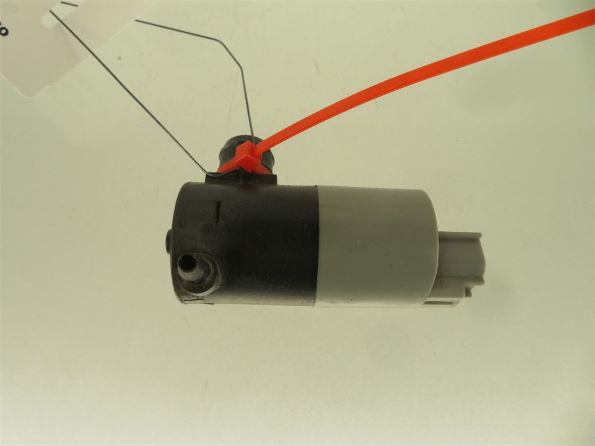 Spylerpumpe Frontrute – bilde 2