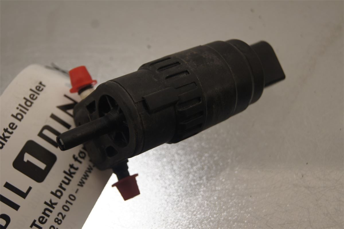 Spylerpumpe Frontrute – bilde 1