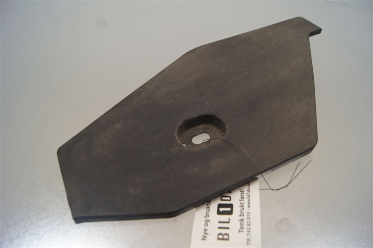 Front Plastdeklser – bilde 1