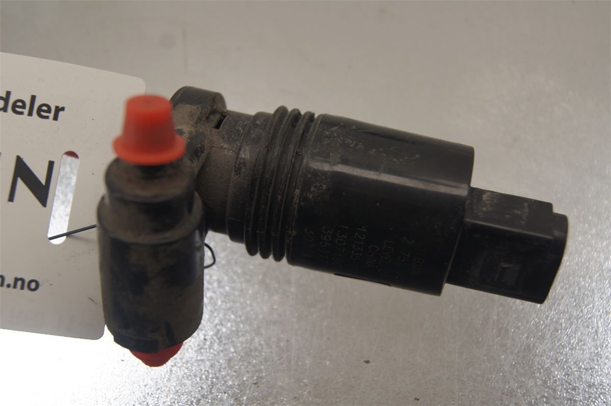 Spylerpumpe Frontrute – bilde 1