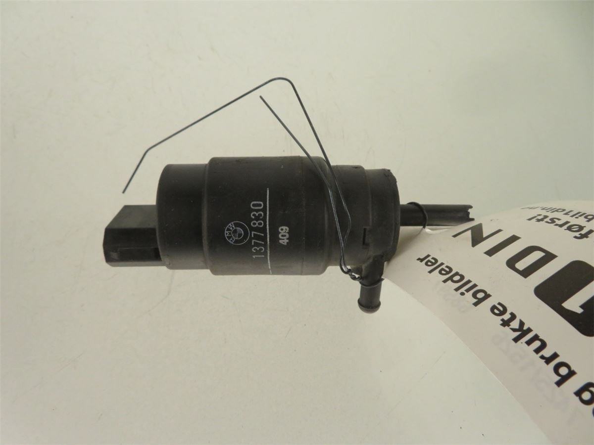 Spylerpumpe Frontrute – bilde 1