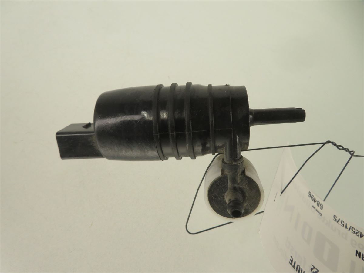 Spylerpumpe Frontrute – bilde 1
