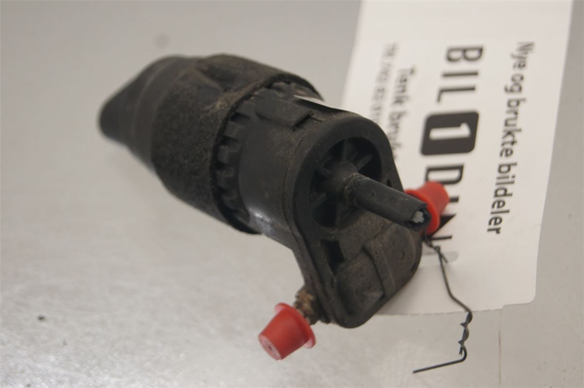 Spylerpumpe Frontrute – bilde 1