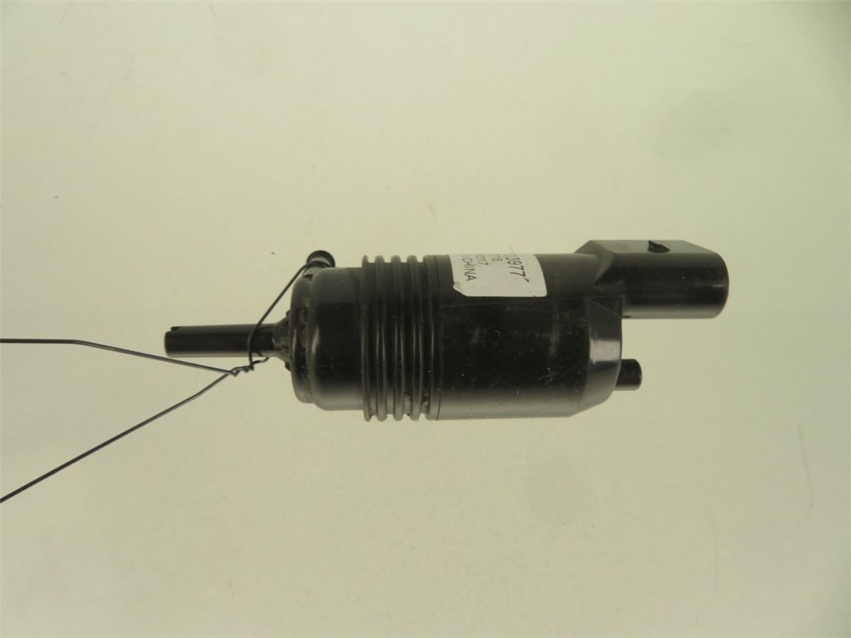 Spylerpumpe Frontrute – bilde 1