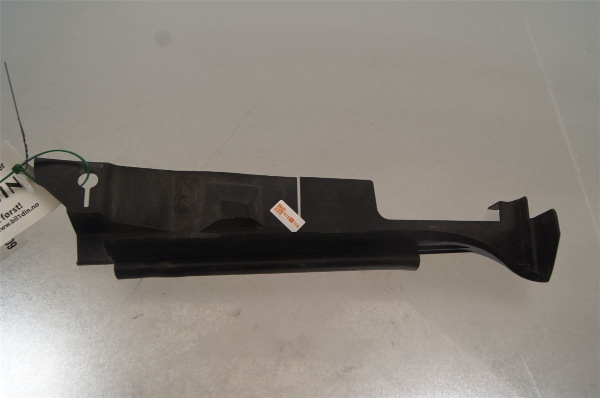 Front Plastdeklser – bilde 1