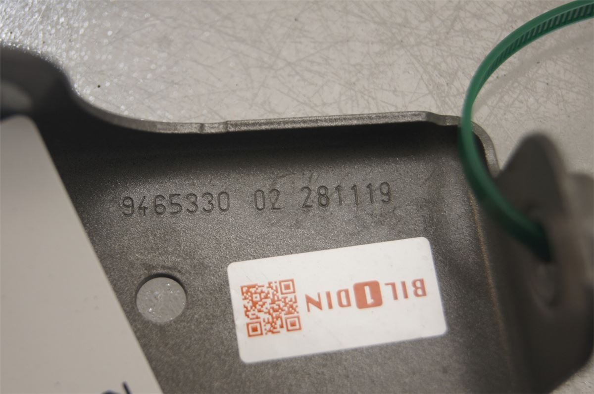 Skjerm Feste Foran Høyre – bilde 2