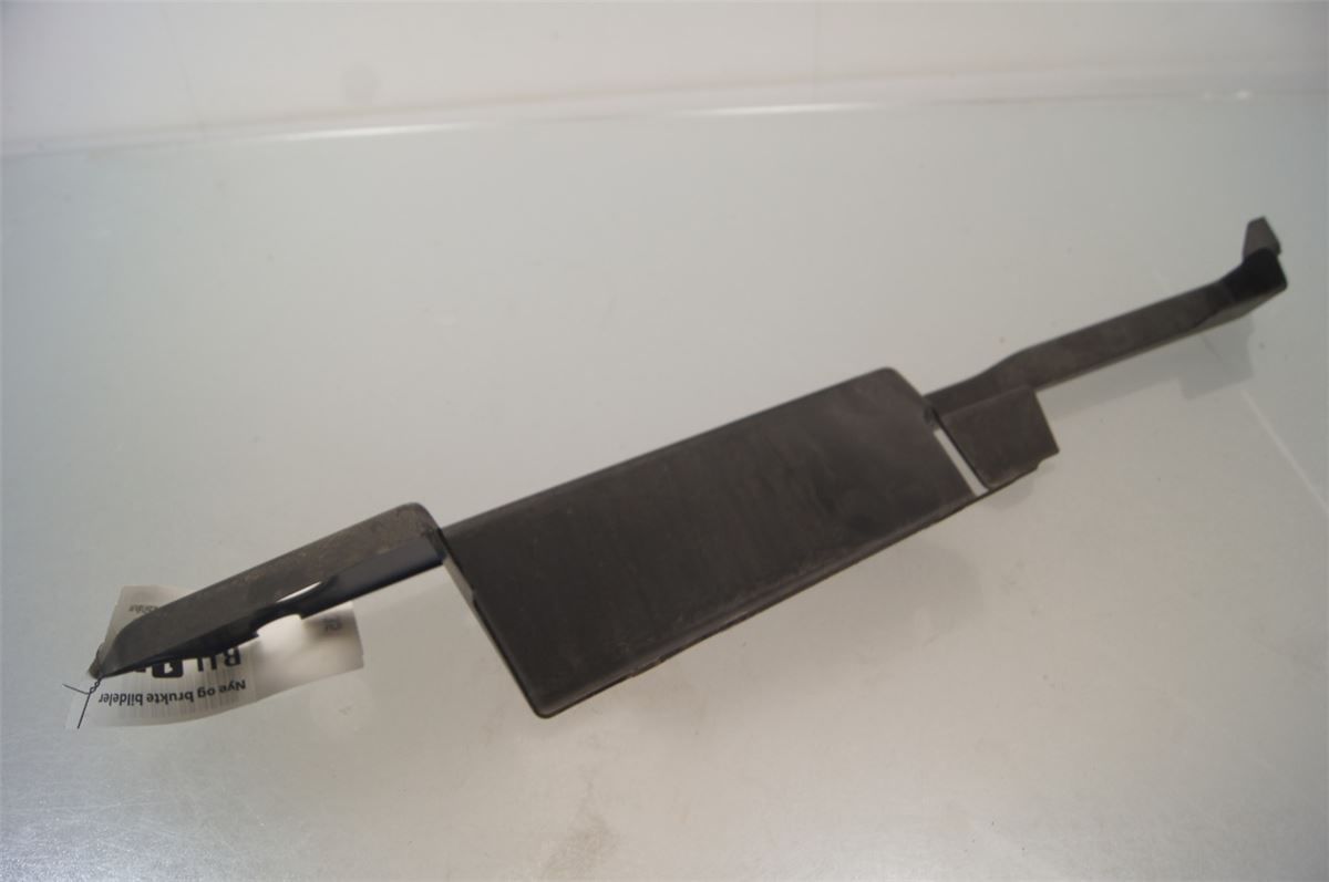 Front Plastdeklser – bilde 2