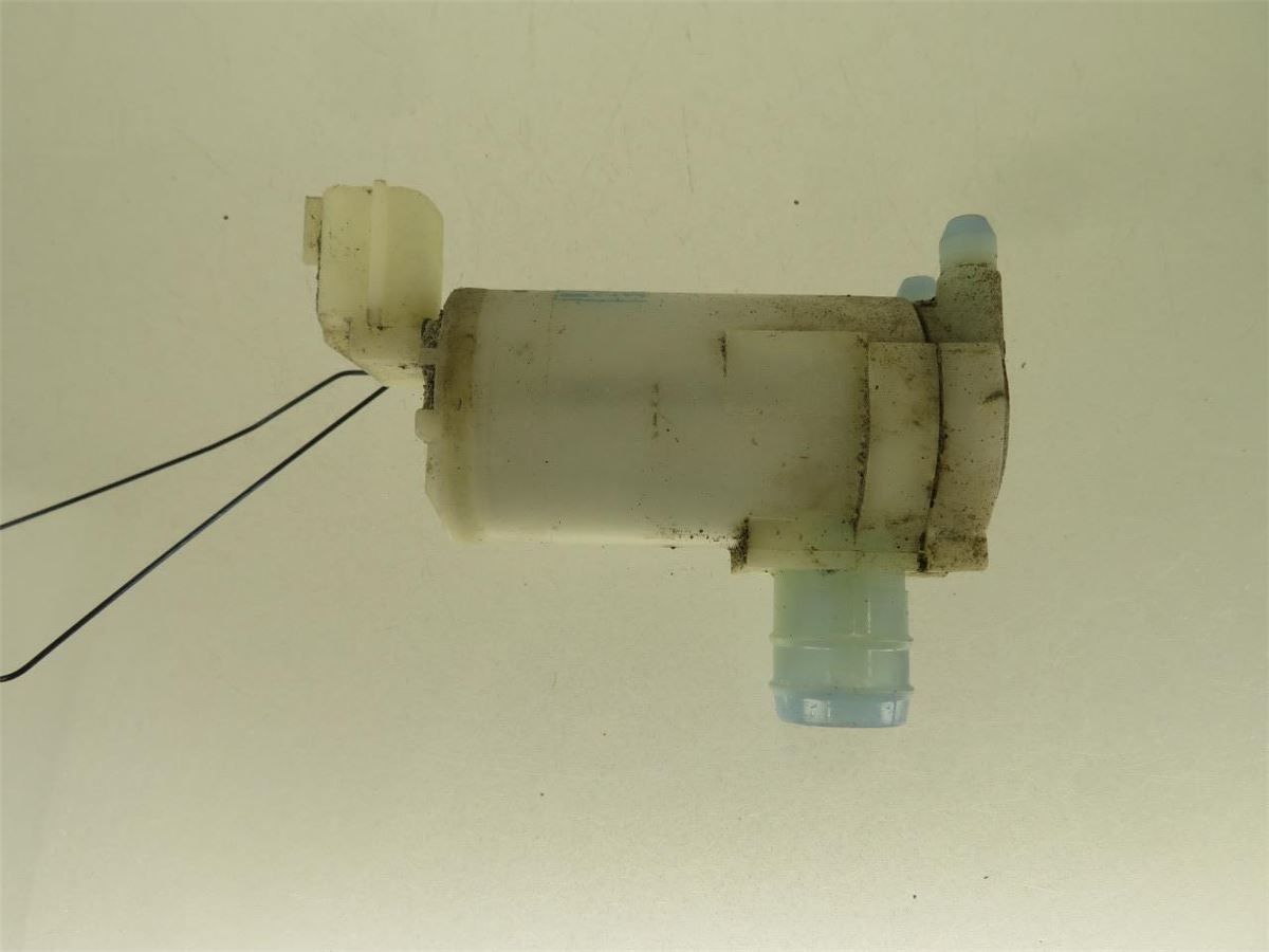 Spylerpumpe Frontrute – bilde 1