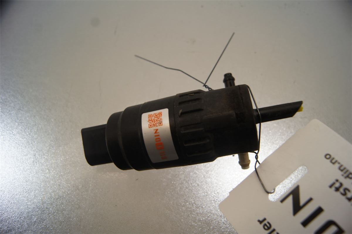 Spylerpumpe Frontrute – bilde 2