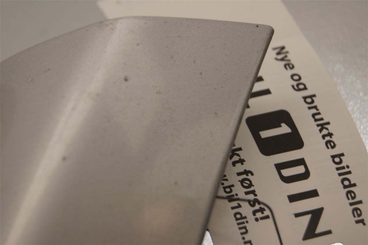 Front Plastdeklser – bilde 2