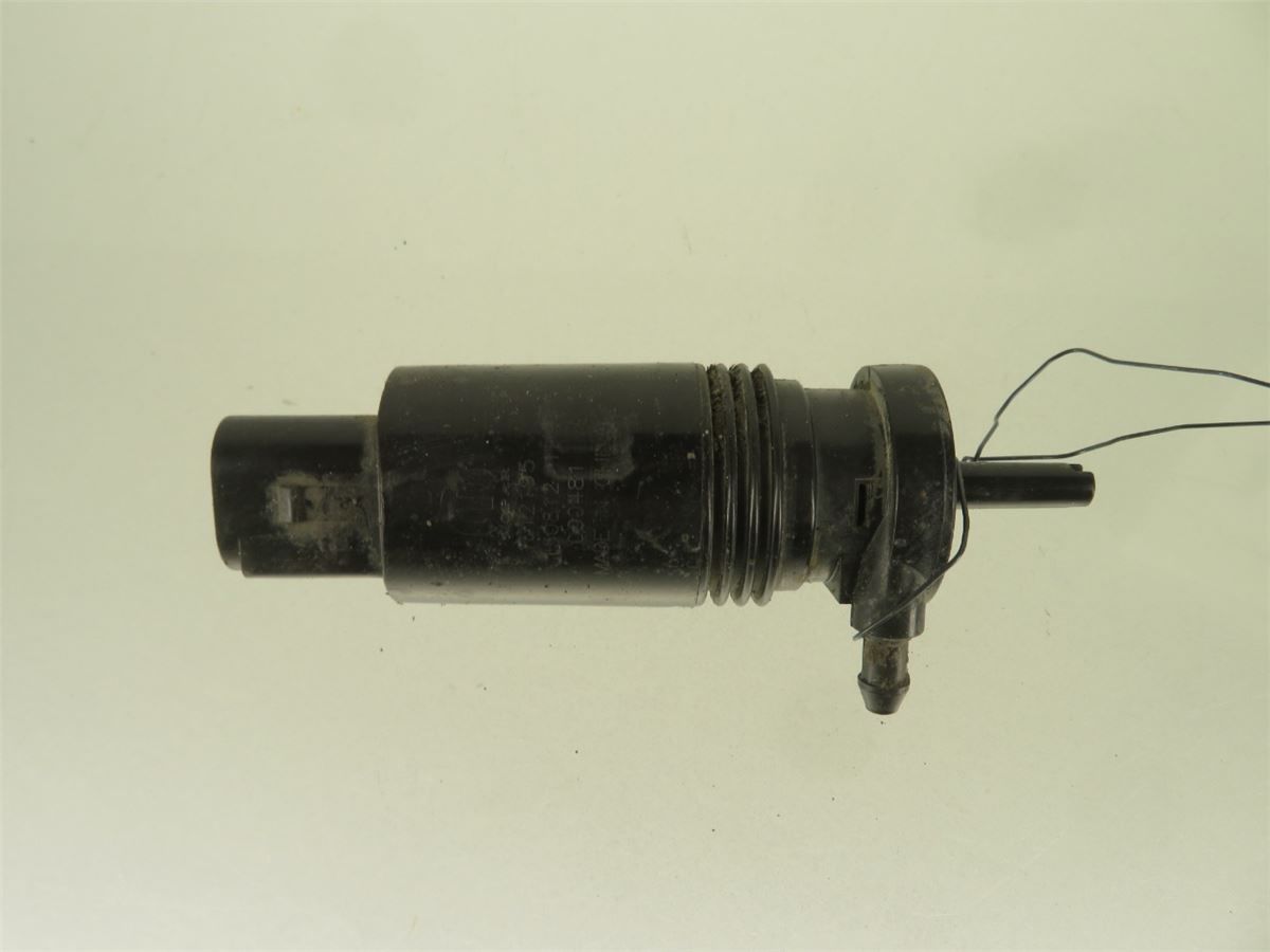 Spylerpumpe Frontrute – bilde 1