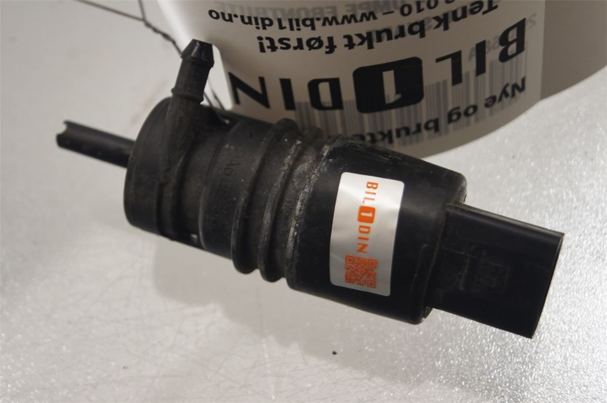 Spylerpumpe Frontrute – bilde 1