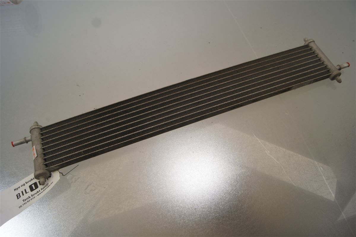 Radiator Oljekjøler Motor – bilde 1