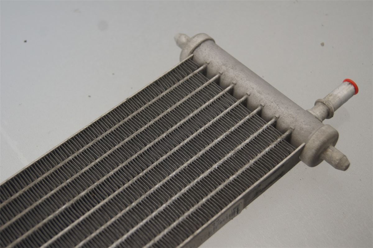 Radiator Oljekjøler Motor – bilde 3