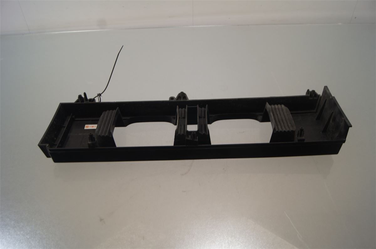 Baklykt Midt / Omramming – bilde 5