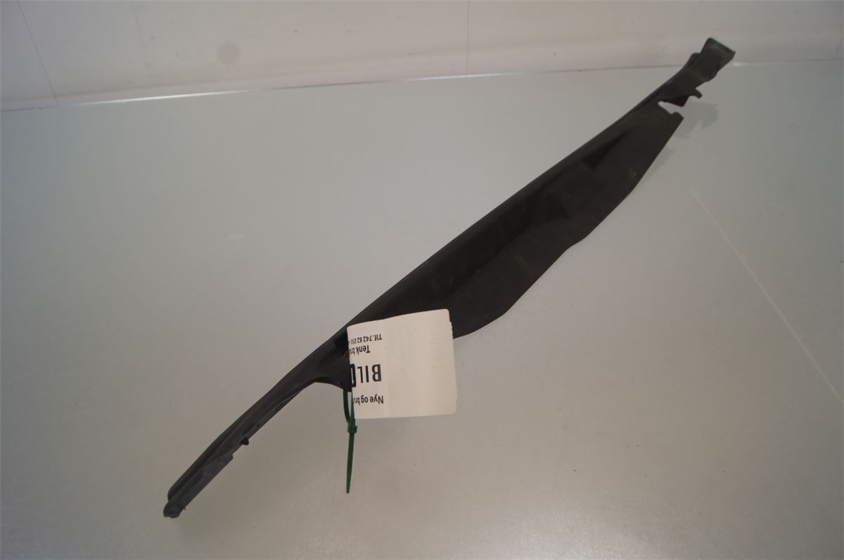 Front Plastdeklser – bilde 2