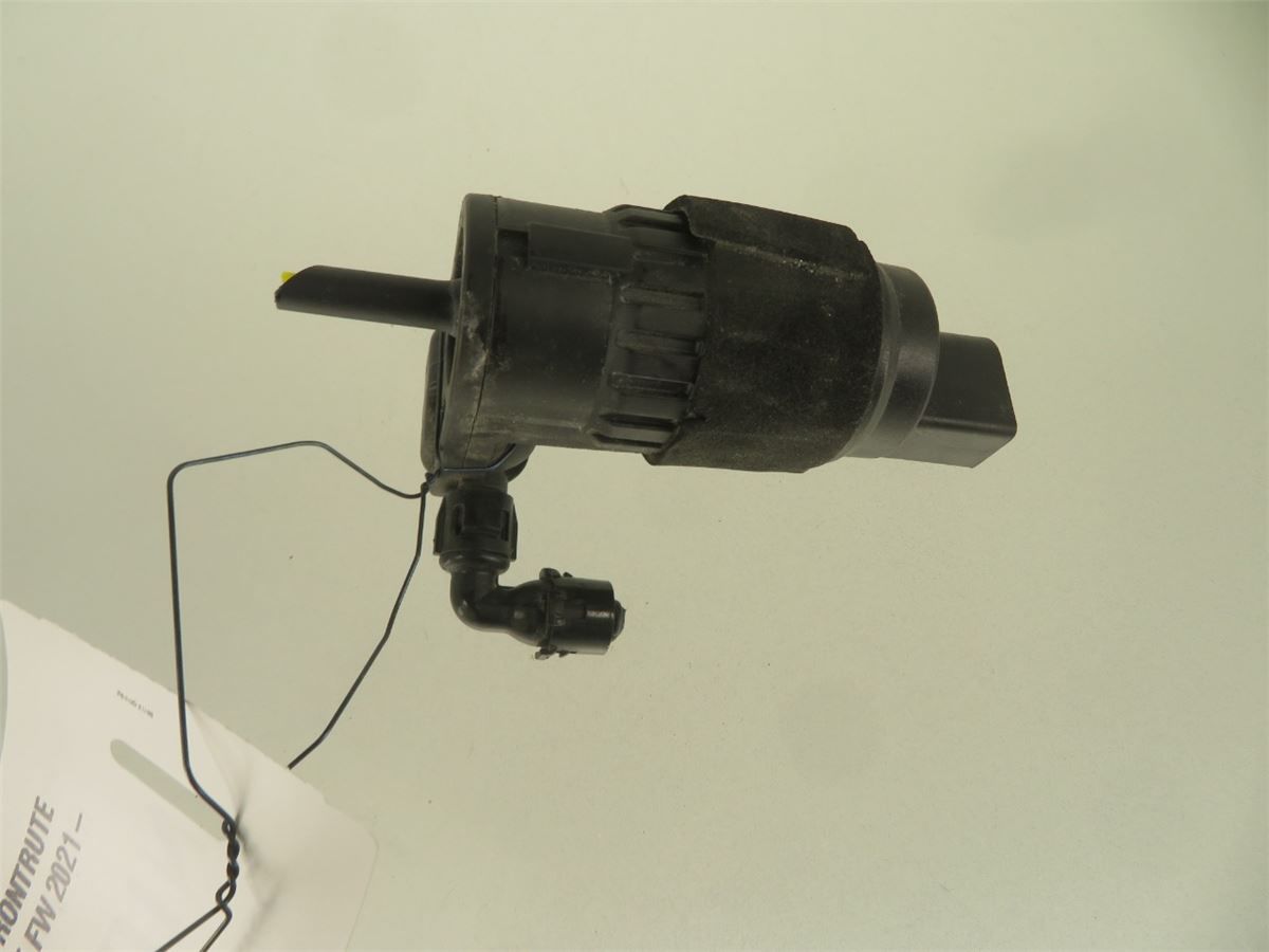 Spylerpumpe Frontrute – bilde 1