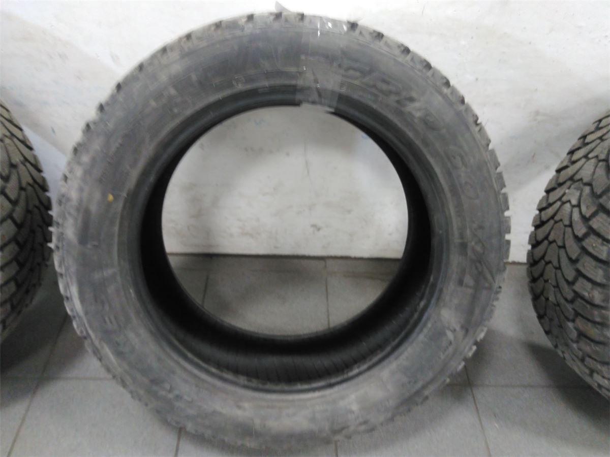 Dekk 18 235/55-18 – bilde 1