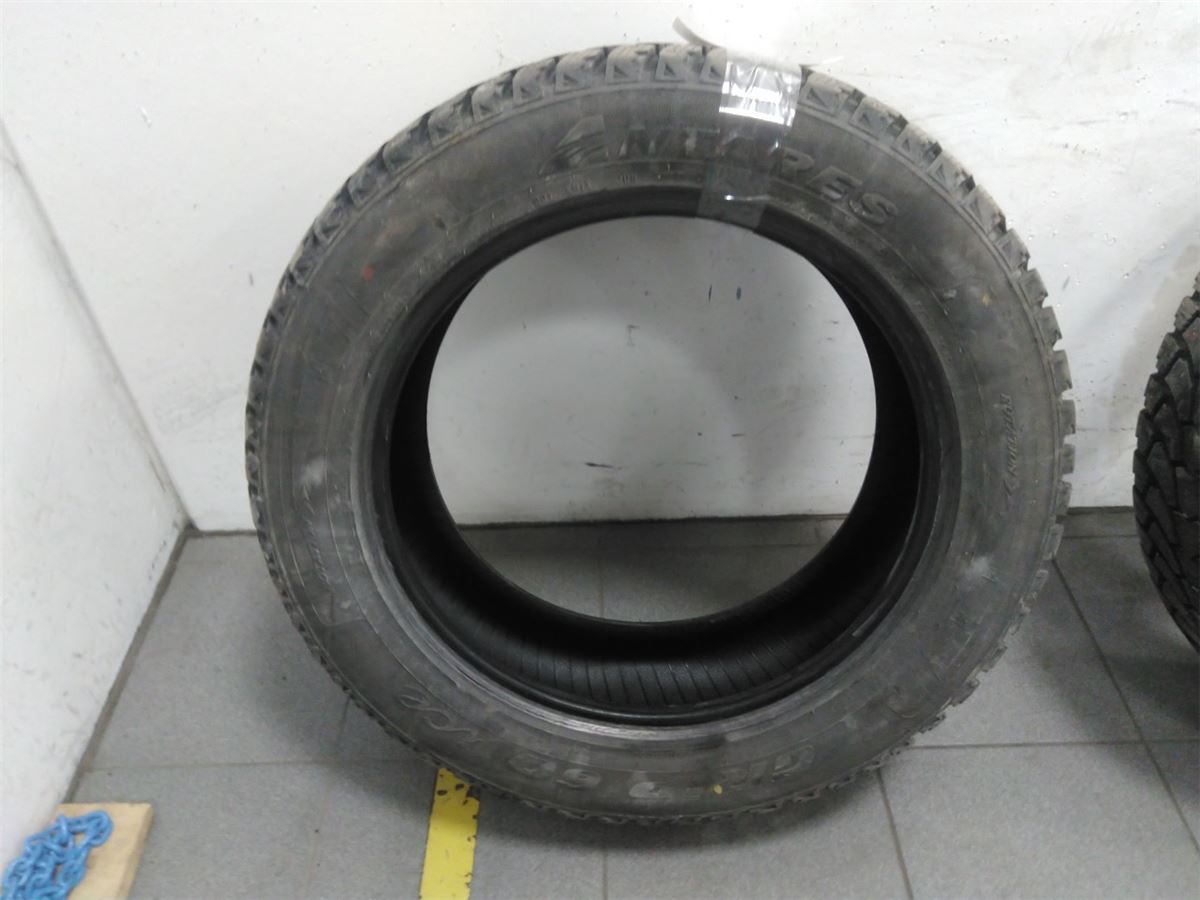 Dekk 18 235/55-18 – bilde 1