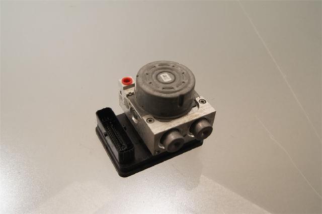 ABS Hydraulikkaggregat – bilde 1