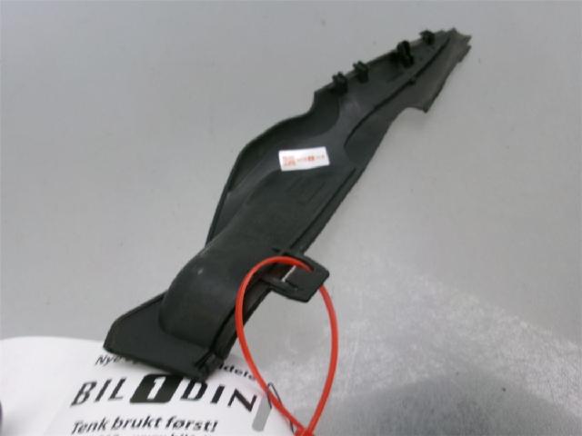 Front Plastdeklser – bilde 1